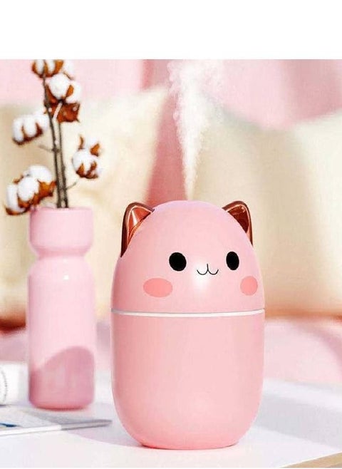 Small Panda diffuser, air humidifier and air freshener used in the car and library via USB