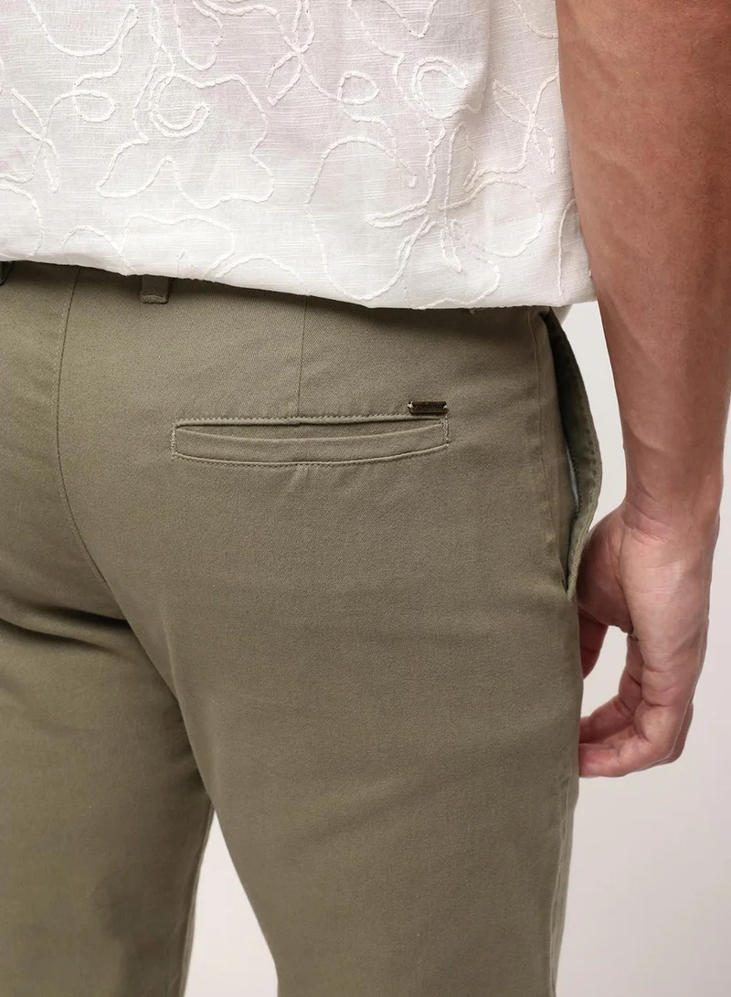 Dennis Lingo Men Sage Cotton Solid Print Straight Fit Full Chinos Trouser