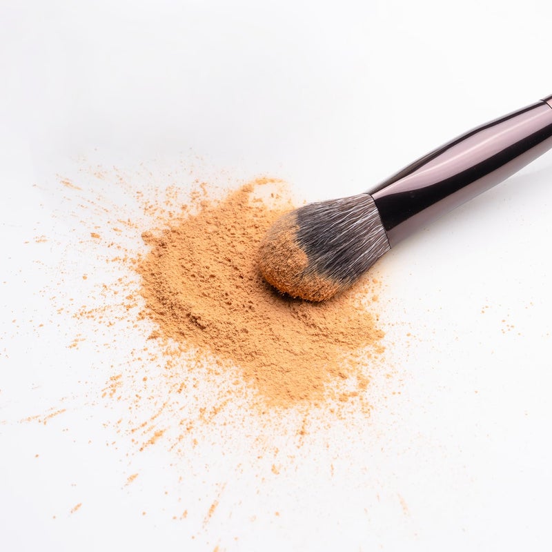 PAC T05 Concealer Buffer Brush - Image 3