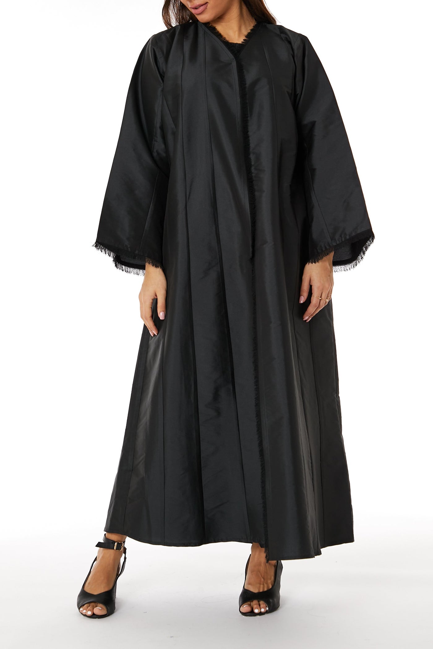 Moistreet Moistreet Lace Detailed Open Front Abaya
