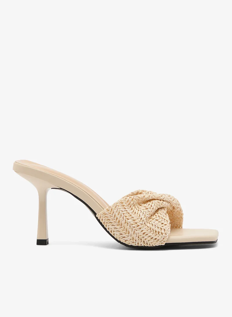 جينجر Raffia Material Twist Kitten Heel Sandals