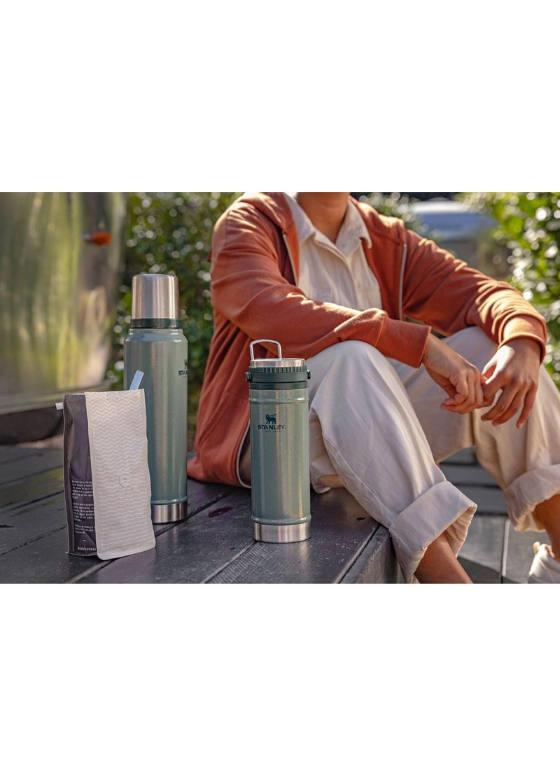 Stanley Classic Legendary Vacuum Bottle Hammertone Green - Image 3