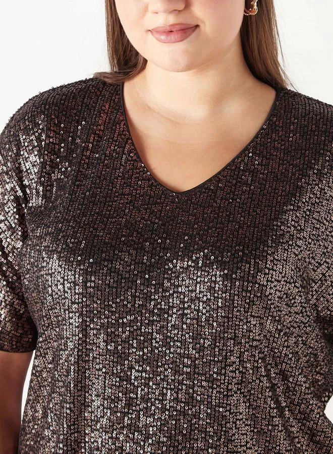 أولا بوبكن بلوزة مقاس كبير من أولا بوبكن مزينة بياقة على شكل