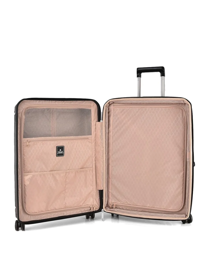 MAGELLAN Travel bags set of 3 pieces from Magellan, Hard 28-24- 20- inch, light weight, 4 wheel
