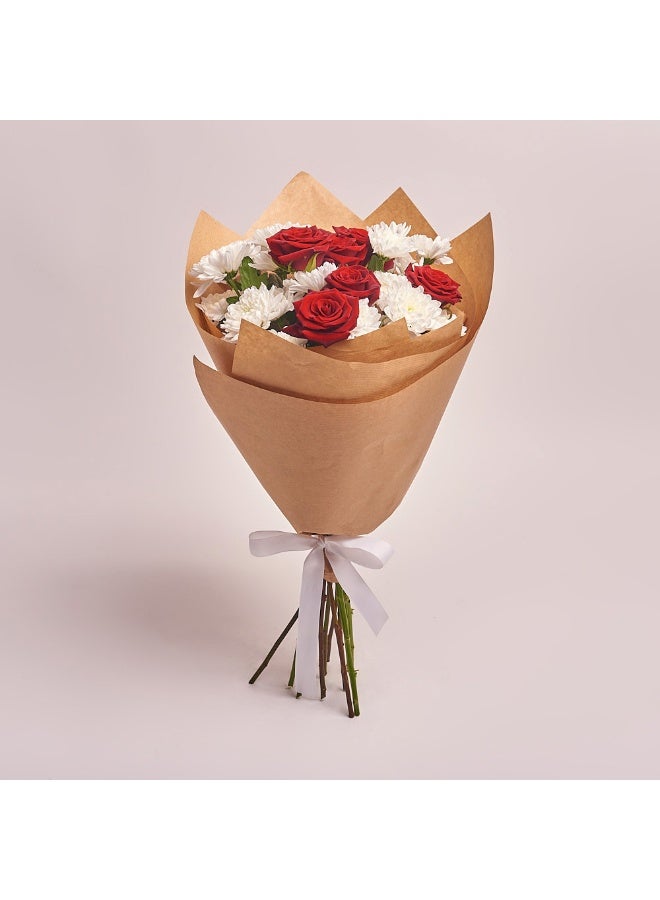 Red Roses With Daisies
