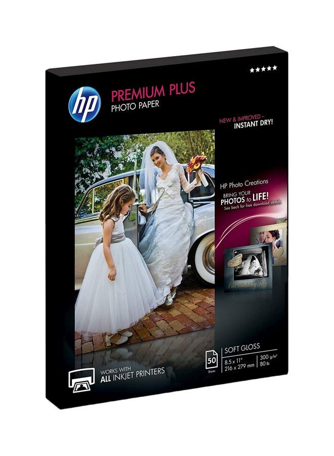 HP 50-Piece Premium Plus Photo Paper Set - Image 1
