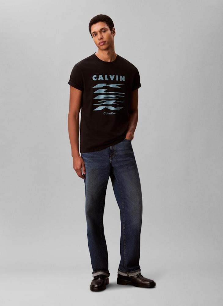 كالفن كلاين جينز تيشيرت بياقة دائرية برسومات - Image 5