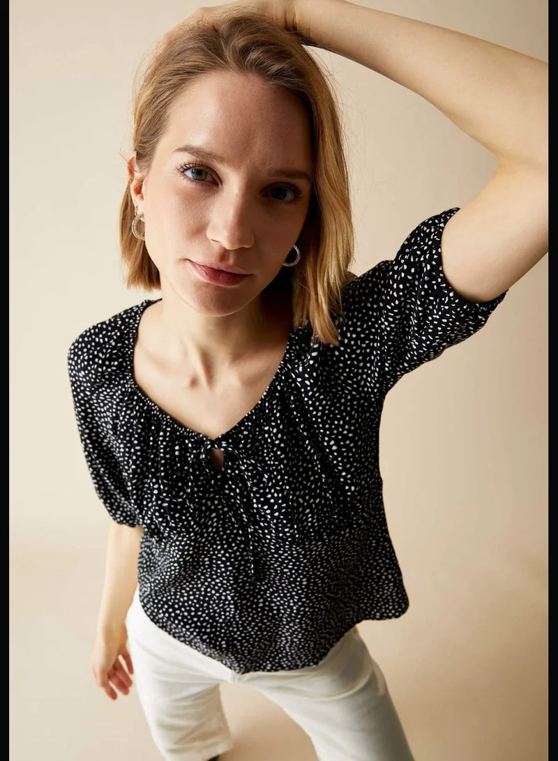 DeFacto Woman Woven Top Fitted V Neck Long Sleeve Blouse