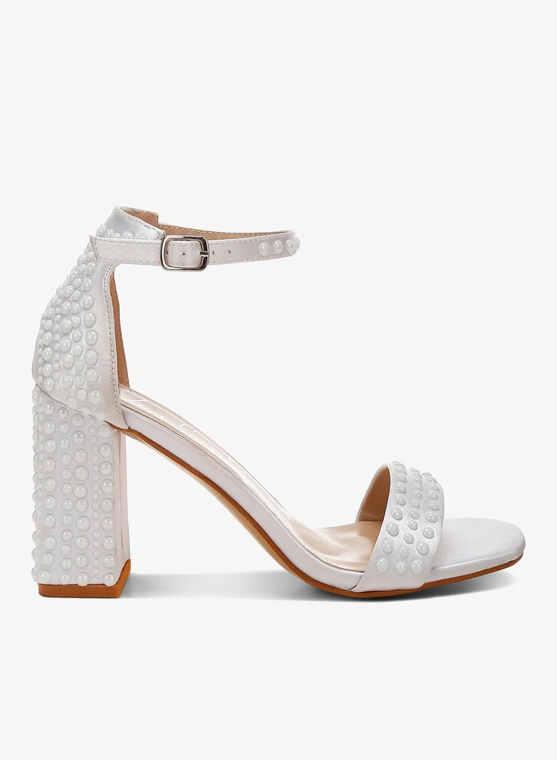 Pearls Embellished Satin Sandals in Off White