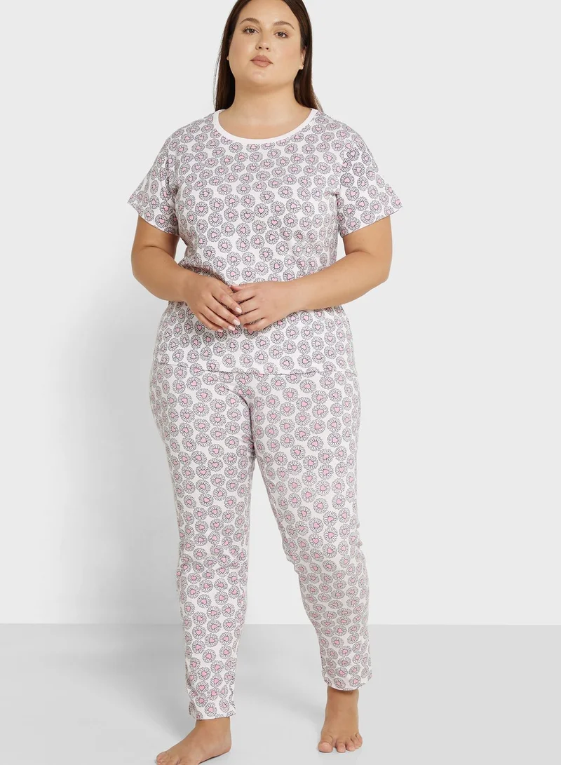 Ginger Plus Graphic Nightwear T-Shirt And Pyjama Set