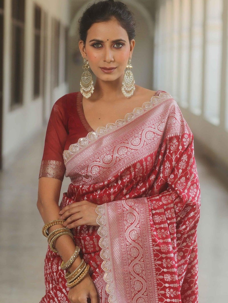 SGF11 Women's Kanjivaram Soft Silk Saree With Unstitched Blouse Piece (Red) - Image 2