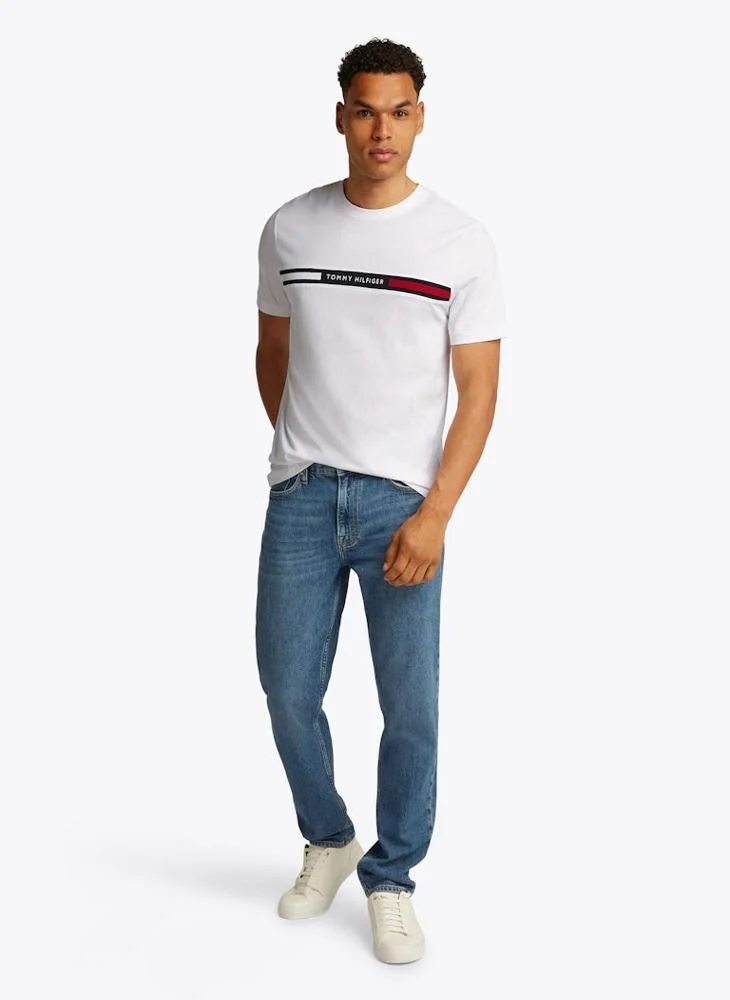 تومي هيلفيغر Regular Fit T-Shirt With Logo Panel