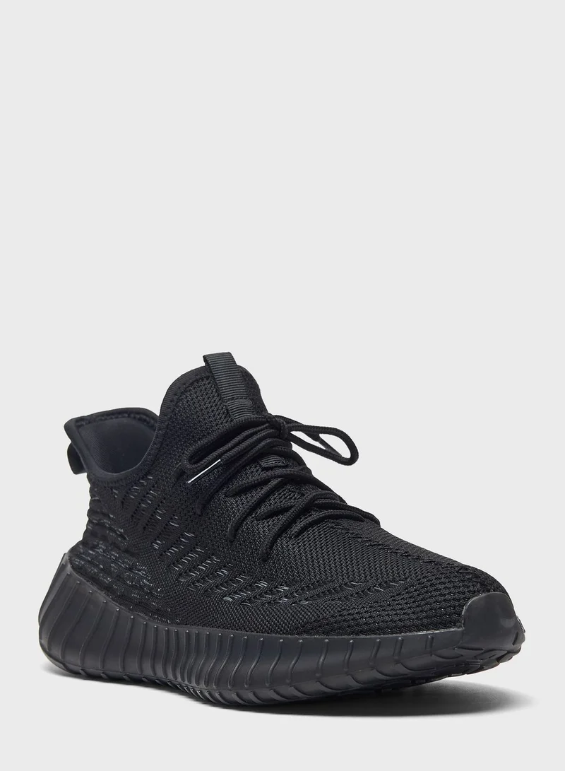 شو اكسبرس Lace Up Low Top Sneakers