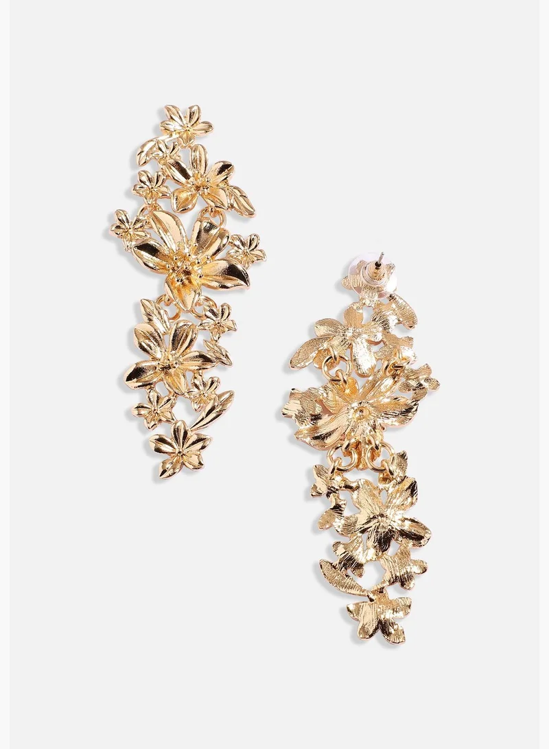 SOHI Gold Plated Designer Party Wear Drop Earring For Women