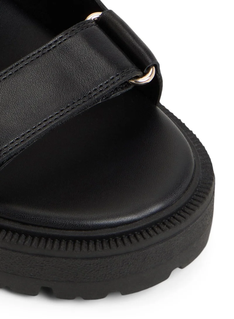 الدو صنادل سلاسل خلفية