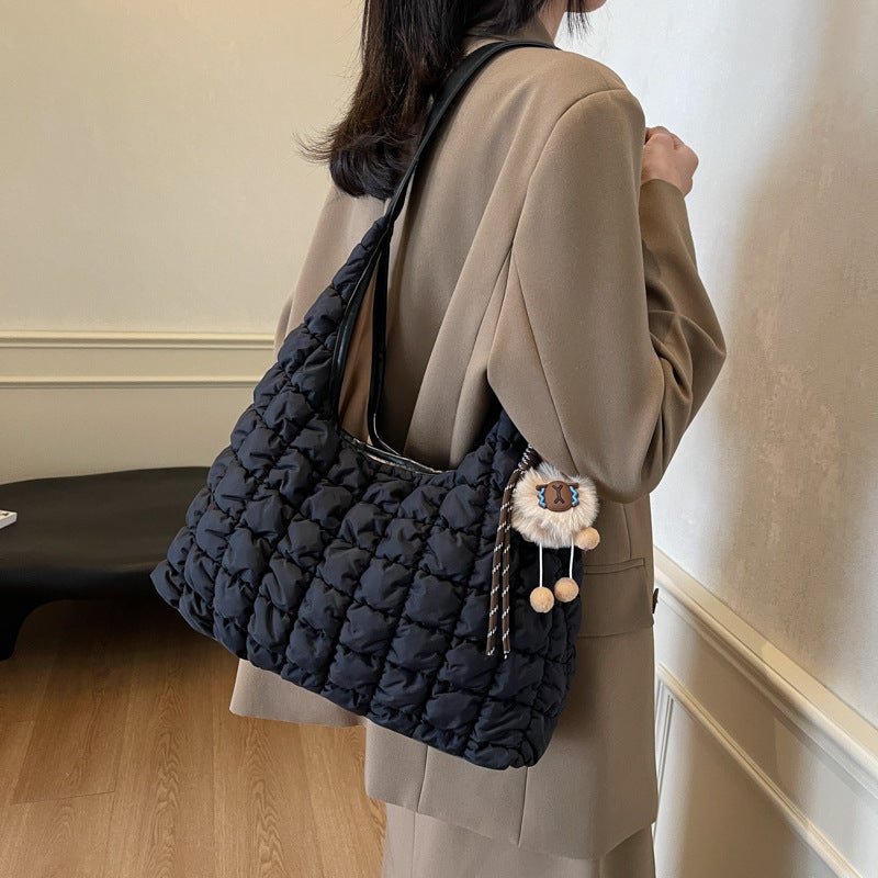 Cloud Bag Pleated Casual Dumpling Bag All-Match Rhombic Korean Down Crossbody Bag Commuter Tote Bag - Image 4