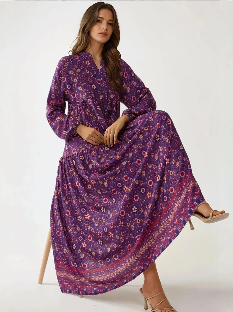 زوبعة فستان ماكسي مطبوع بياقة على شكل حرف  وأزرار