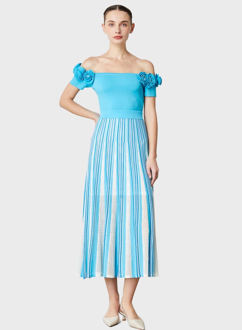 فيمي9 بلوزة بحمالات بتطريز زهري - Image 1