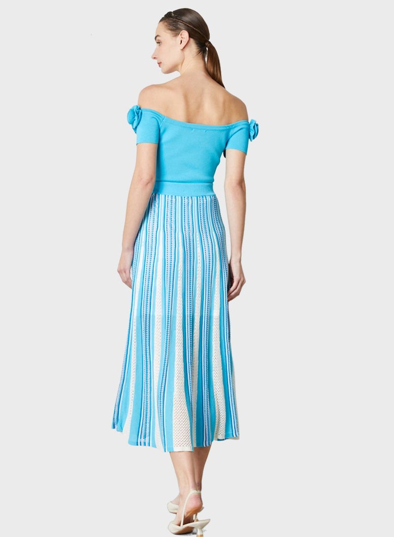 فيمي9 بلوزة بحمالات بتطريز زهري - Image 2