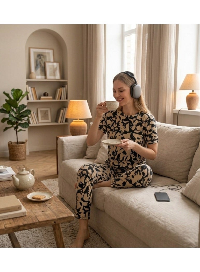 Women's Summer Tring Pajama Set 2 Piece Pants and T-Shirt - Patterned and Specially Designed for Comfort and Freshness with Sleep Glasses - Image 3