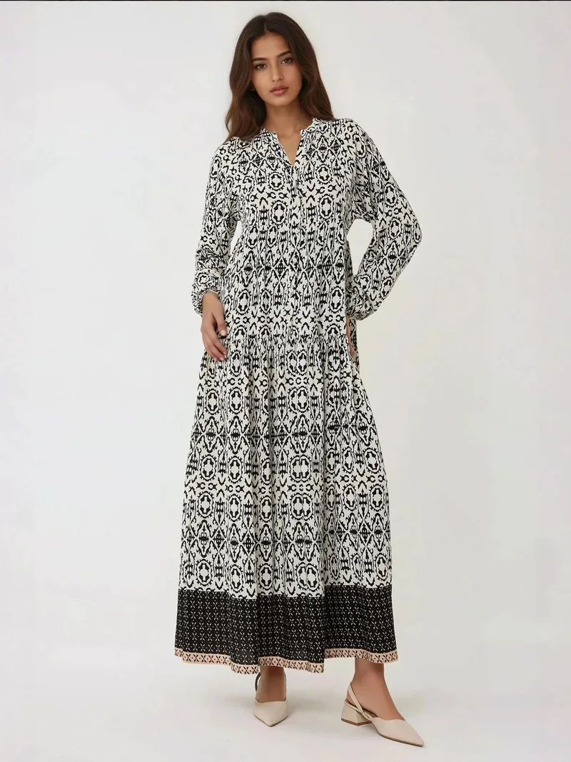 هيكاب فستان ماكسي مطبوع بياقة قميص