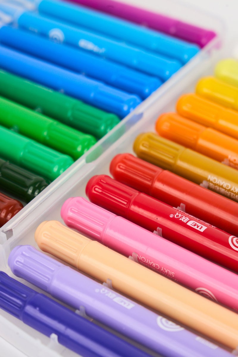 MARVEL 24 Colors Avengers Drawing Markers With Plastic Case, Multicolor - Image 4