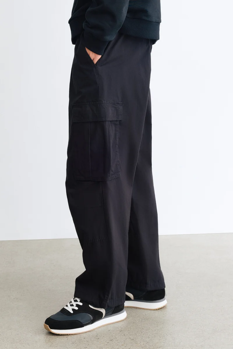 H&M  Loose Fit Cotton cargo trousers for Men | Best Price UAE