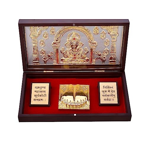 Piepot Asht Ganesh Charan Paduka with Acrylic Box | Ganesh Idol for Home Decor | Gold Plated | Charan Paduka Box for Pooja | Wedding Gifts & House Warming | Diwali Gifts (8X4.5X1.5 Inches) - Image 1