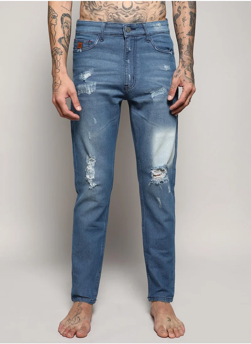 Campus Sutra Men's Light Blue Ripped Knee Denim Jeans