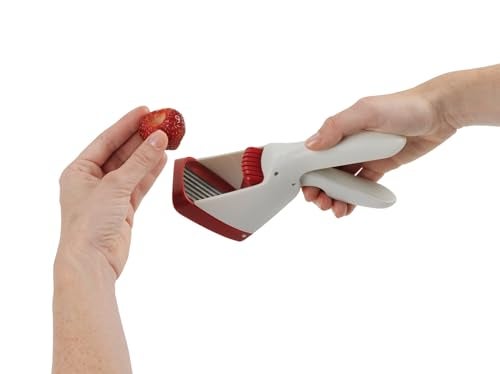 Chef'n Hand-Held Slicer Strawberry Slicester, Cherry/Meringue - Image 3