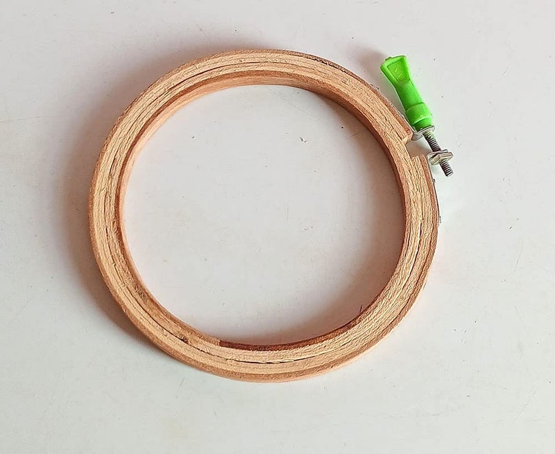 Wooden Embroidery Hoop Ring Frame 4 Pcs 8 inch  - Image 5