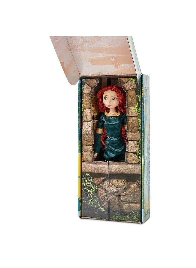 Disney store دميه الأميرات الكلاسيكية من ديزني ستور (ميريدا)، 11 بوصة، تشمل فرشاة بتفاصيل مصبوبة، لعبة قابلة للتشكيل بالكامل بزي كلاسيكي - ألعاب الأميرات من ديزني للفتيات - Image 2