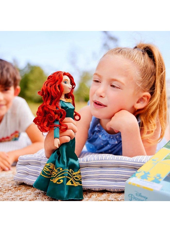 Disney store دميه الأميرات الكلاسيكية من ديزني ستور (ميريدا)، 11 بوصة، تشمل فرشاة بتفاصيل مصبوبة، لعبة قابلة للتشكيل بالكامل بزي كلاسيكي - ألعاب الأميرات من ديزني للفتيات - Image 4