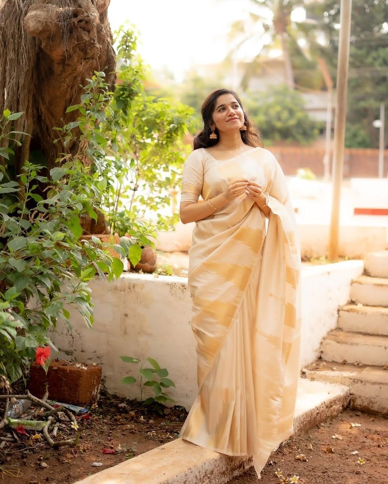 C J Enterprise Women's Banarasi Saree Pure Kanjivaram Silk Saree Soft Design Wear Pattu Sarees Latest Cotton With Blouse Piece Kanchipuram for Wedding sadi new ladies 2025 (Shiv-1) (Offwhite) - Image 4