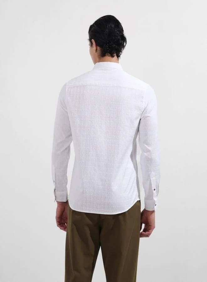 The Indian Garage Co Men Regular Fit Textured Cutaway Collar Full Sleeves Shirt