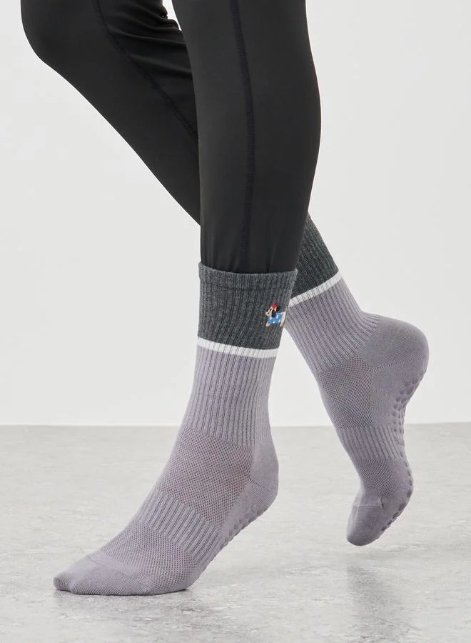 Styli Styli Color Block Silicon Base Yoga Socks with Puppy Print