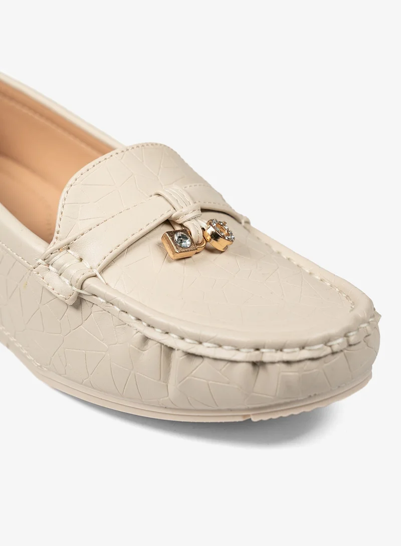 Geoomnii BEIGE Geoomnii Closed Flat Shoes for Women – Comfortable Slip-On Ballet Flats for Office, Daily Wear & Casual Use for Women | Best Price UAE