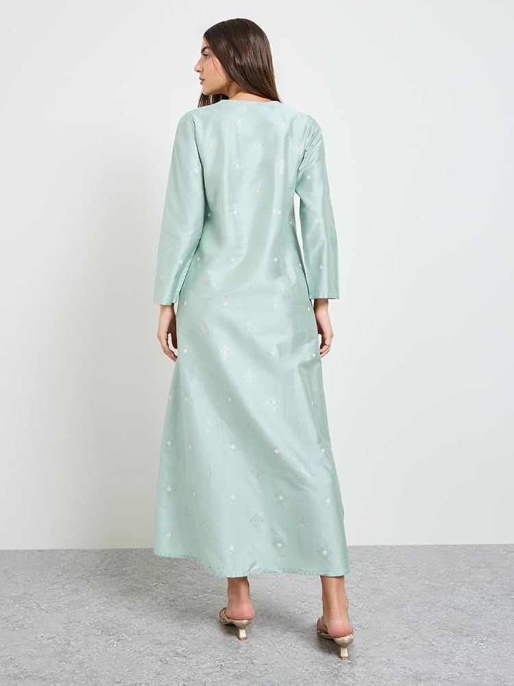 Styli Amirah Green Embroidered A-Line Jalabiya - Image 5