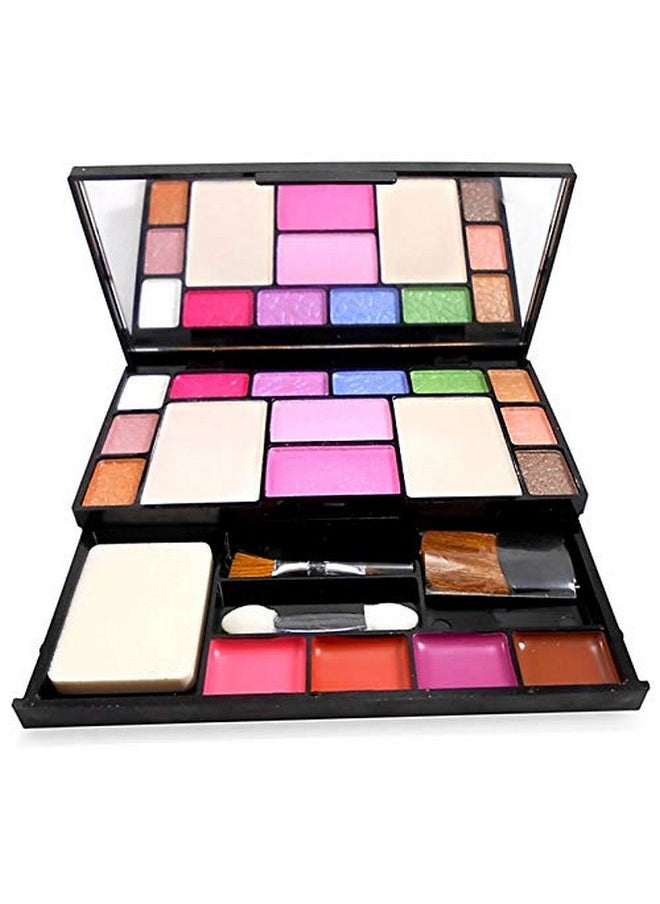 adbeni - Makeup Kit And Hello Kitty 7 Piece Brush Set (2 Items In The Set) - Image 1