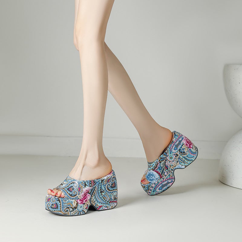 Source Elegant Wedge Printing 33-43 Size Round Head Party Outdoor Slippers For Women - Image 4