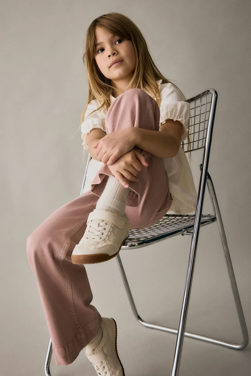 اتش اند ام جينز بقصة حافة واسعة