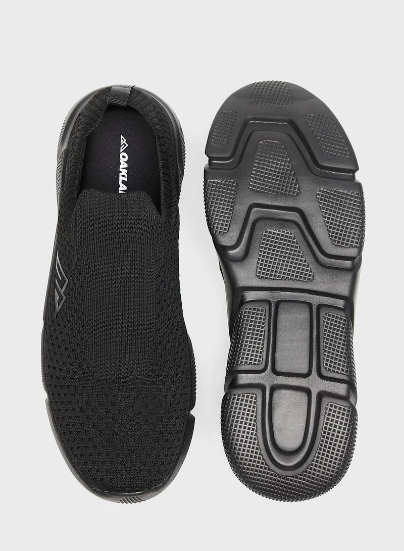 شو اكسبرس Lace Up Low Top Sneakers