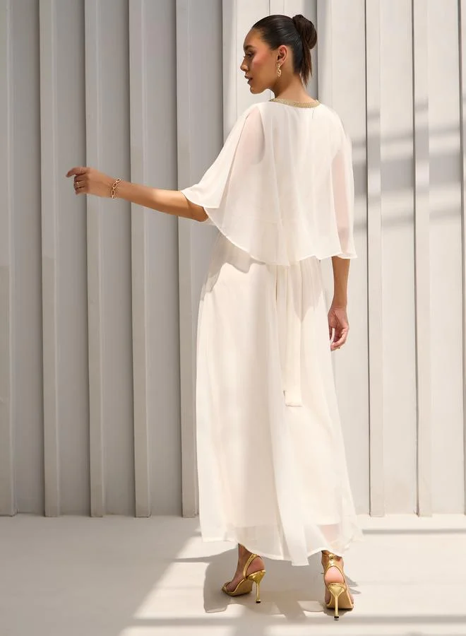 ستايلي Hand Embroidery Draped Kaftan