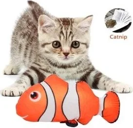 Tineke Plush Cat Toy with Fish Catnip Herb Rattle 1 Piece