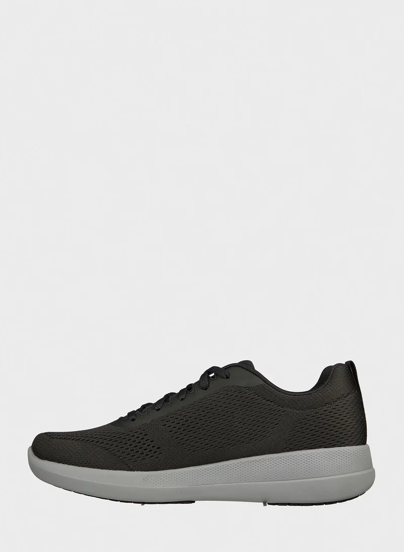 SKECHERS Go Walk Stability
