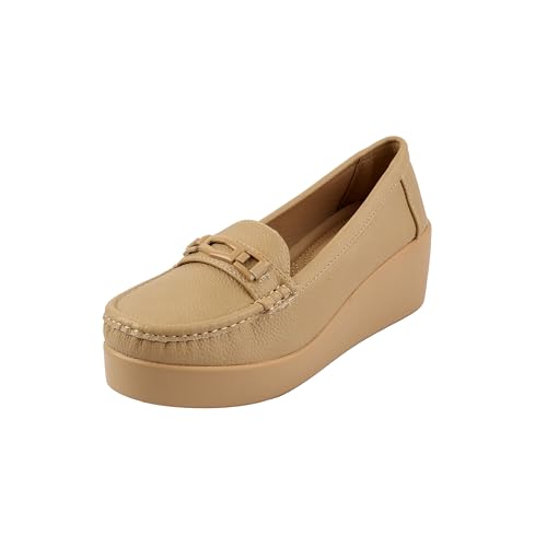 Metro Women's Beige Loafers with Metal Buckle Detail UK/8 EU/41 (31-856) - Image 1