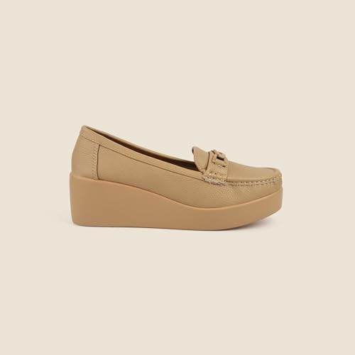 Metro Women's Beige Loafers with Metal Buckle Detail UK/8 EU/41 (31-856) - Image 4