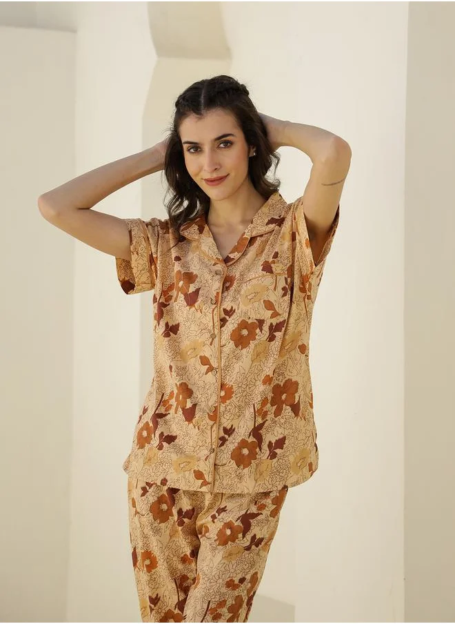 سانسكريتي هومز Floral Printed Short Sleeve Shirt and Pyjama Set