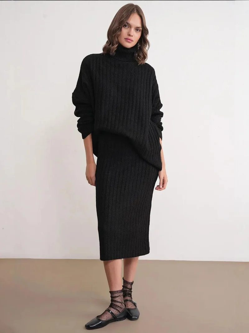 MixRay Mixray Oversize Ribbed Turtleneck Sweater