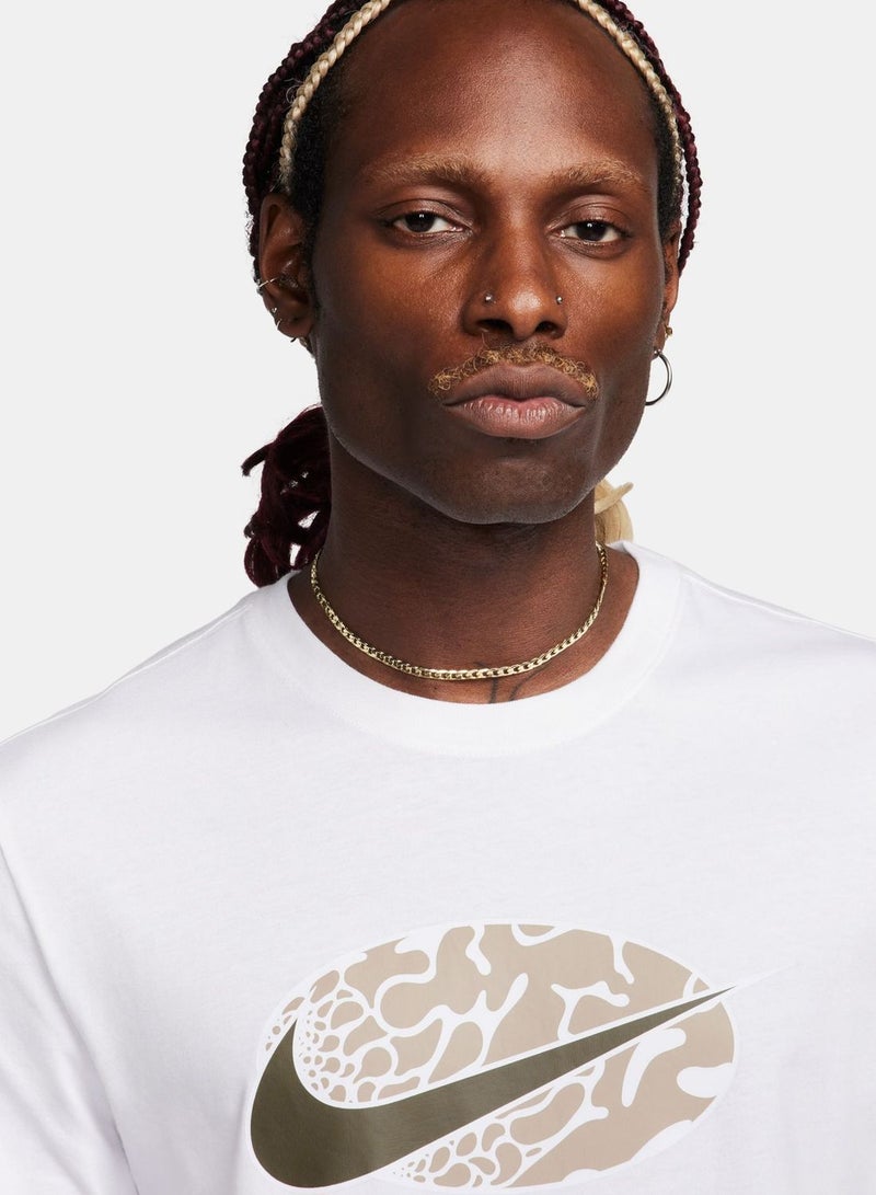 Nike Nsw 12Mo Swoosh Sp24 T-Shirt - Image 3